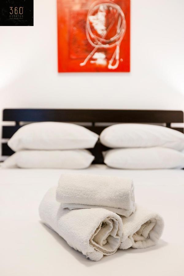 Centre Paceville Apt With Terrace, Bbq & Wifi By 360 Estates Saint Julian's Dış mekan fotoğraf