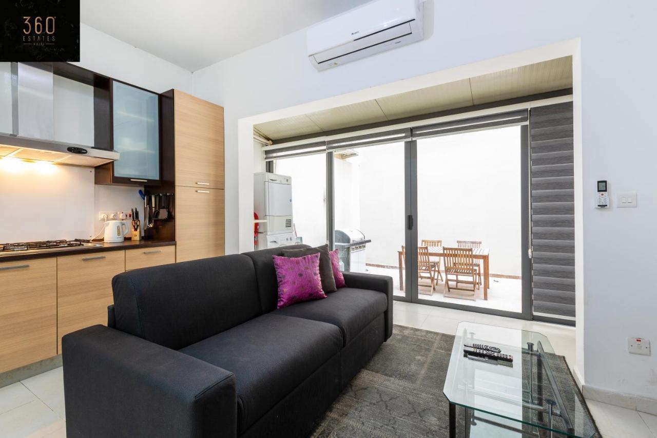 Centre Paceville Apt With Terrace, Bbq & Wifi By 360 Estates Saint Julian's Dış mekan fotoğraf