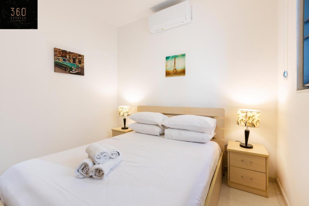 Centre Paceville Apt With Terrace, Bbq & Wifi By 360 Estates Saint Julian's Dış mekan fotoğraf